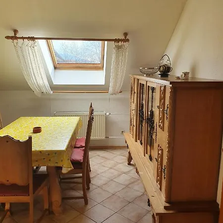 Monteurunterkunft Haus Max & Moritz * Böbrach